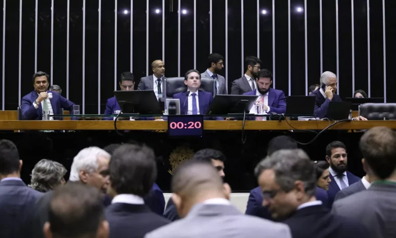 PL Antifacção aprovado pela Câmara gera polêmica no Congresso 2025