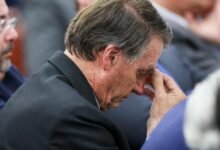 Como é a cela de Bolsonaro? Sala com TV, frigobar e ar-condicionado