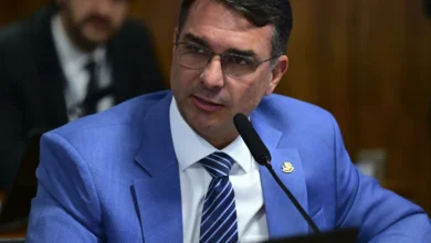 Flávio Bolsonaro ganha 265 mil seguidores após anúncio ao Planalto