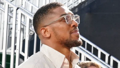 Anthony Joshua Sofre Grave Acidente na Nigéria e Dois Amigos Morrem 3 Anthony Joshua está estável após acidente fatal na Nigéria que matou dois amigos. Saiba detalhes do caso.