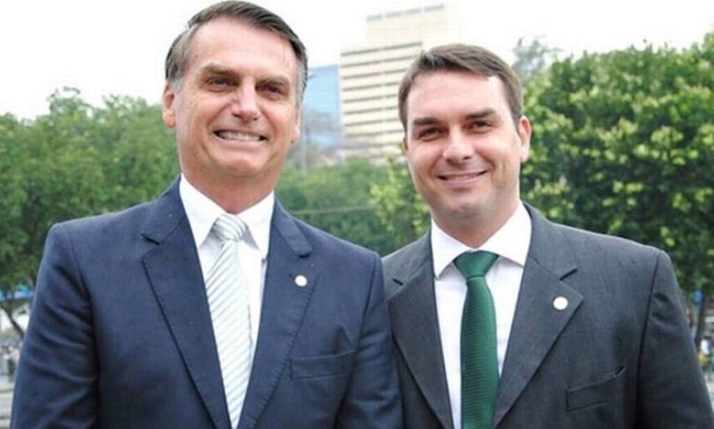 jairflavio - Correio Paraibano - Flávio Bolsonaro ganha 265 mil seguidores após anúncio ao Planalto