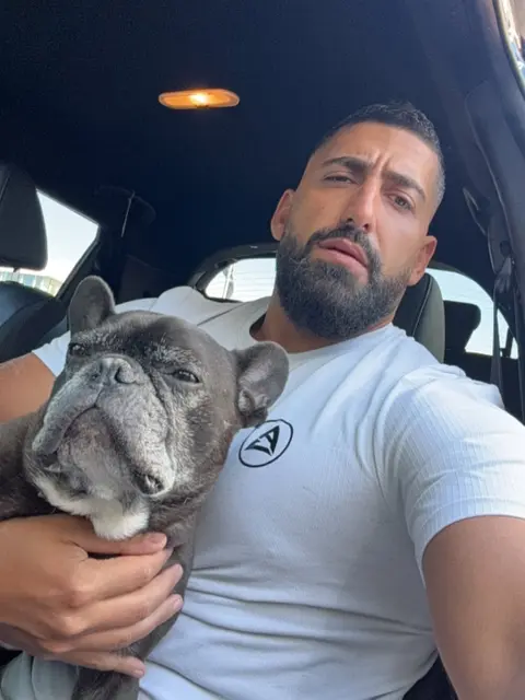 vitima - Correio Paraibano - Anthony Joshua Sofre Grave Acidente na Nig&eacute;ria e Dois Amigos Morrem