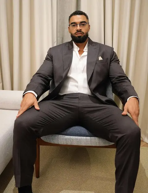 Instagram | Kevin Latif Ayodele
