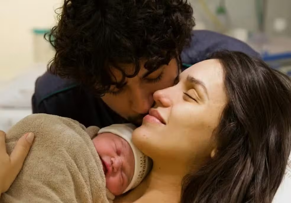 4wwFdS4 Imgur 1 - Correio Paraibano - Famosos Que Se Tornaram Pais em 2026