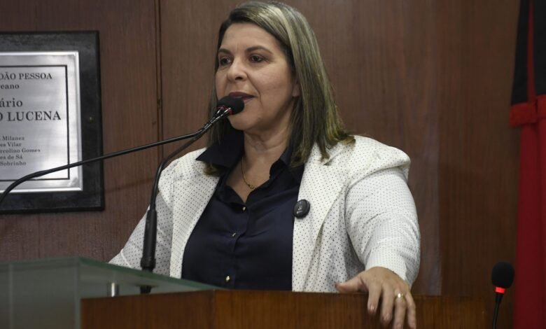 Eliza Virgínia entra na mira de Flávio Bolsonaro para vice em 2026 52 Eliza Virgínia entra na mira de Flávio Bolsonaro para vice em 2026